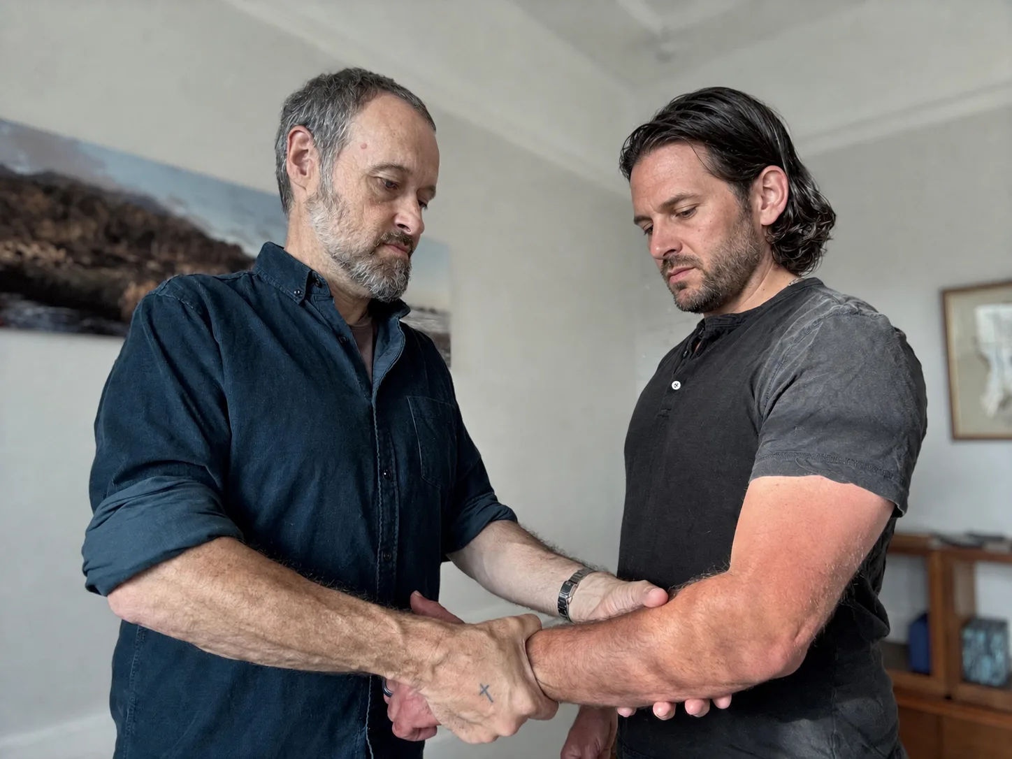 An Amari client moving with direct guidance