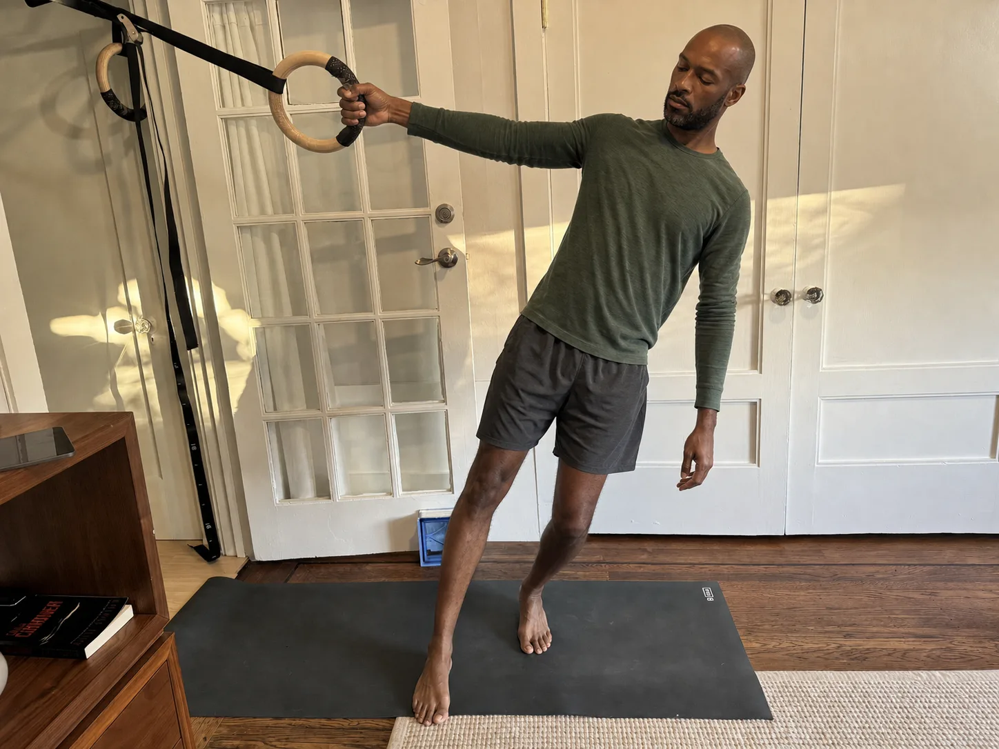 An Amari client in an active guided movement position